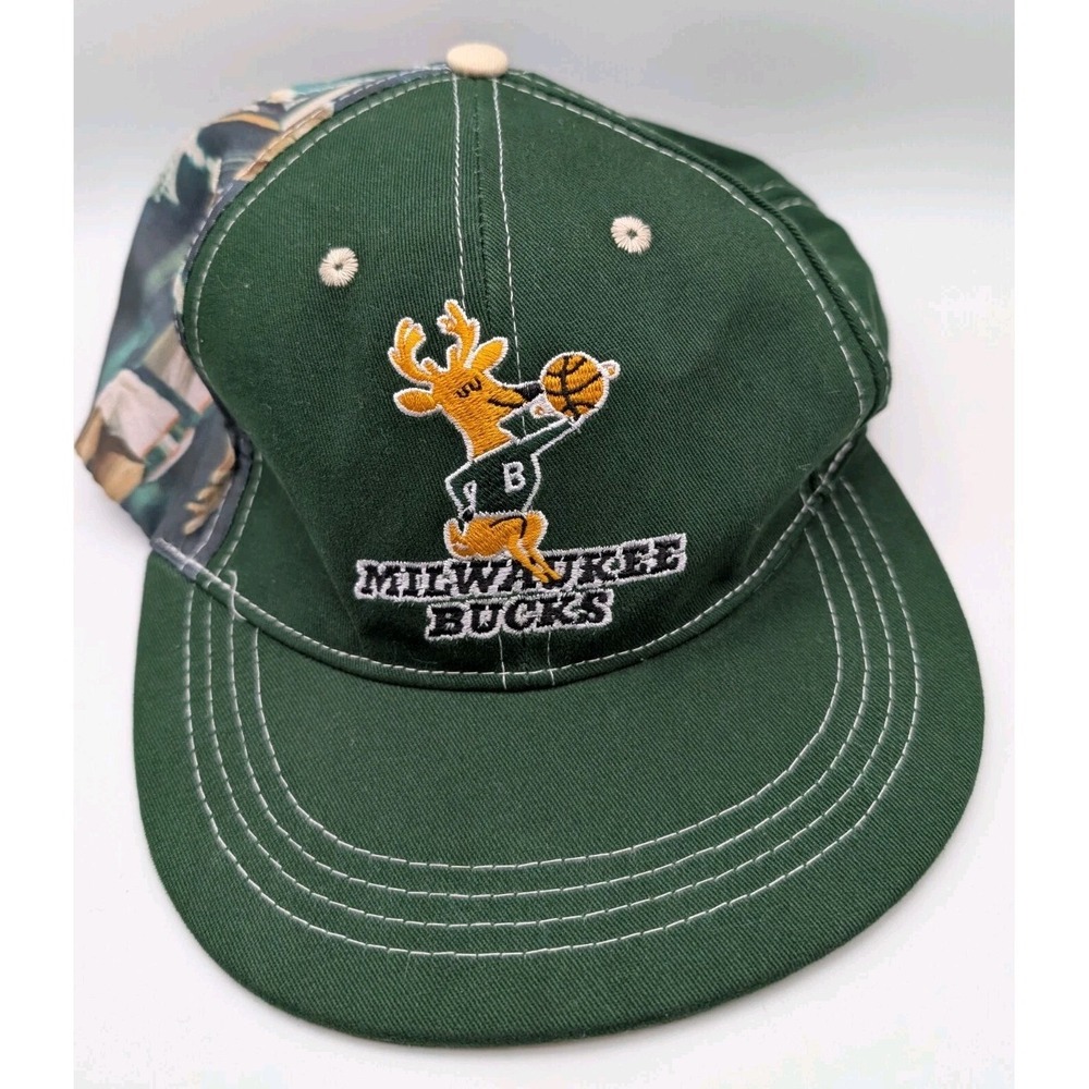 Milwaukee Bucks Hat Marques Johnson 8 Adjustable Strapback Green‎ Retro Logo NBA